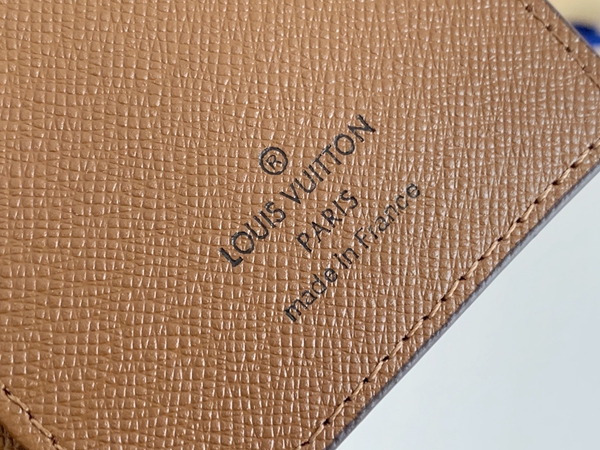 LVコピーウォレット内部構造